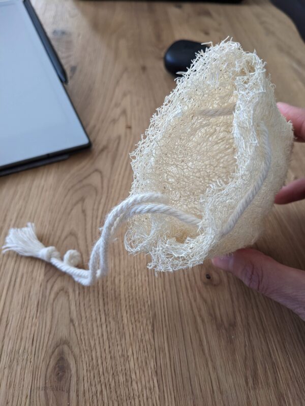 Natural Loofah Soap Bag with Rope